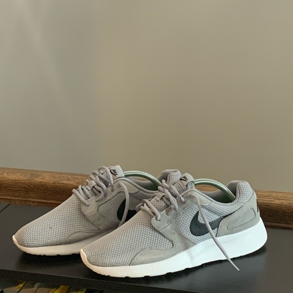 Nike Other - Nike Kaishi Run size 9.5